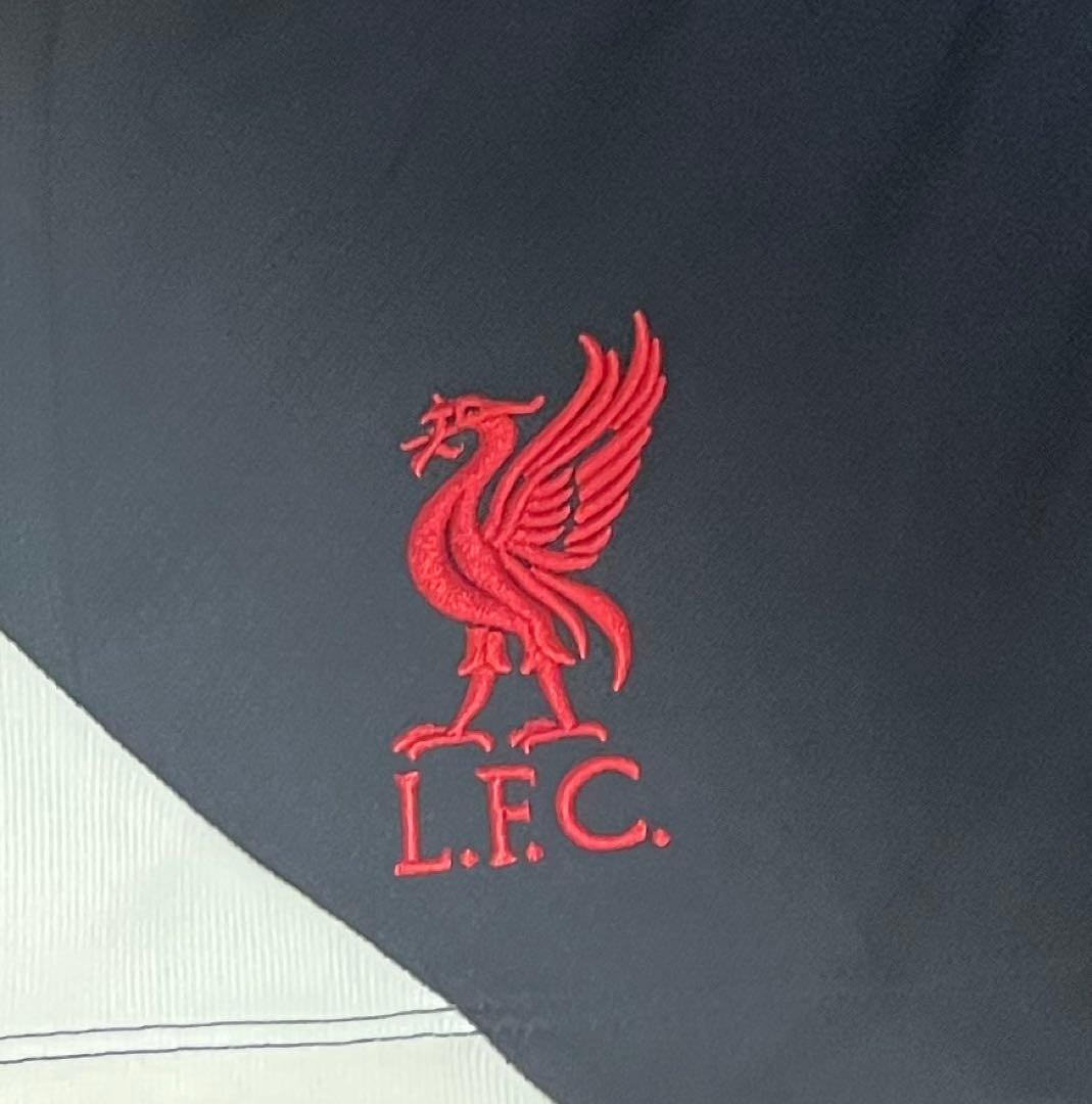 NIKE リバプール　Liverpool トレーニングショーツ　ショートパンツ