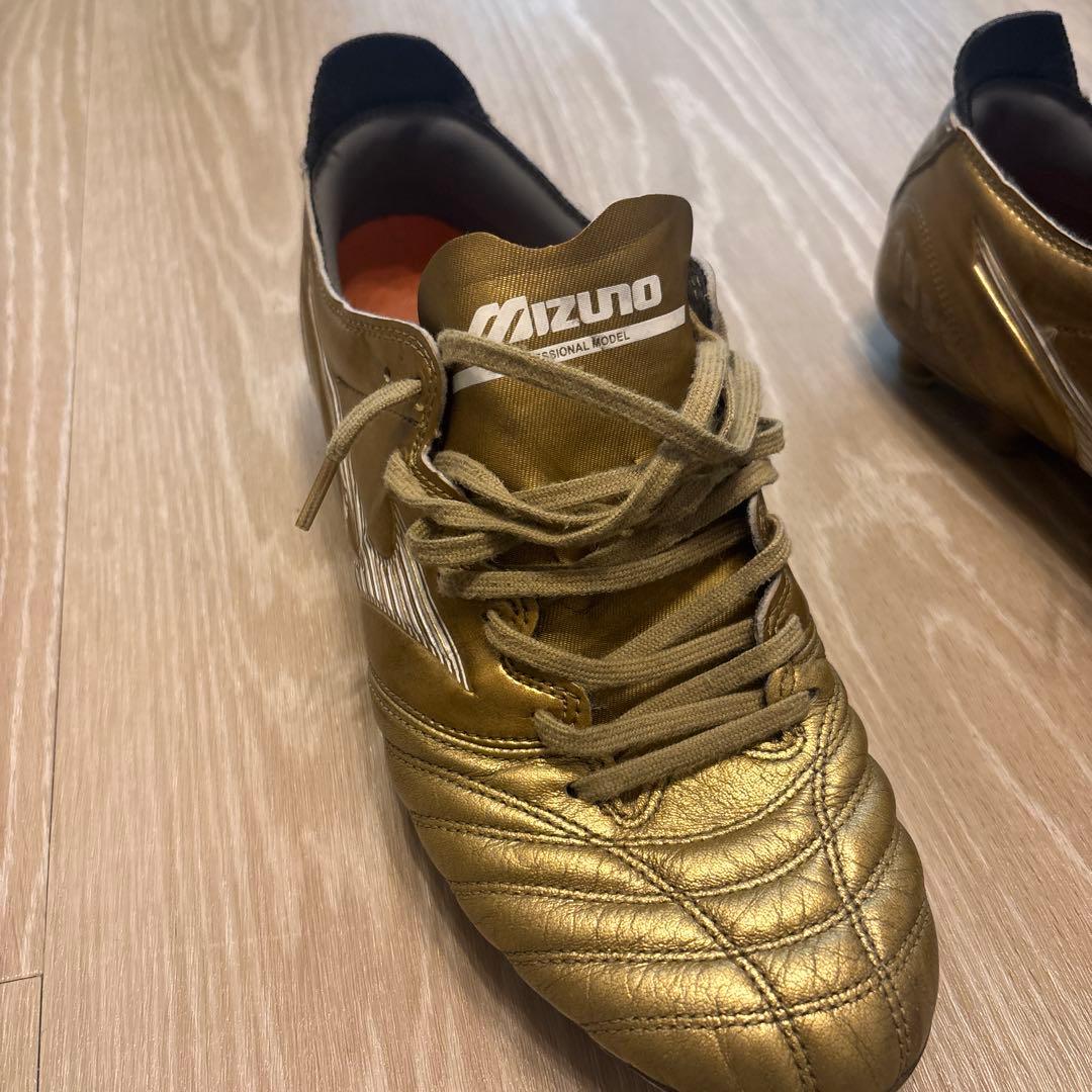 Mizuno モレリアNEO ゴールド
