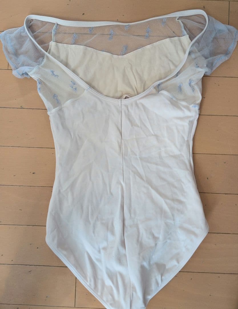 Chacottバレエ メッシュスリーブレオタード