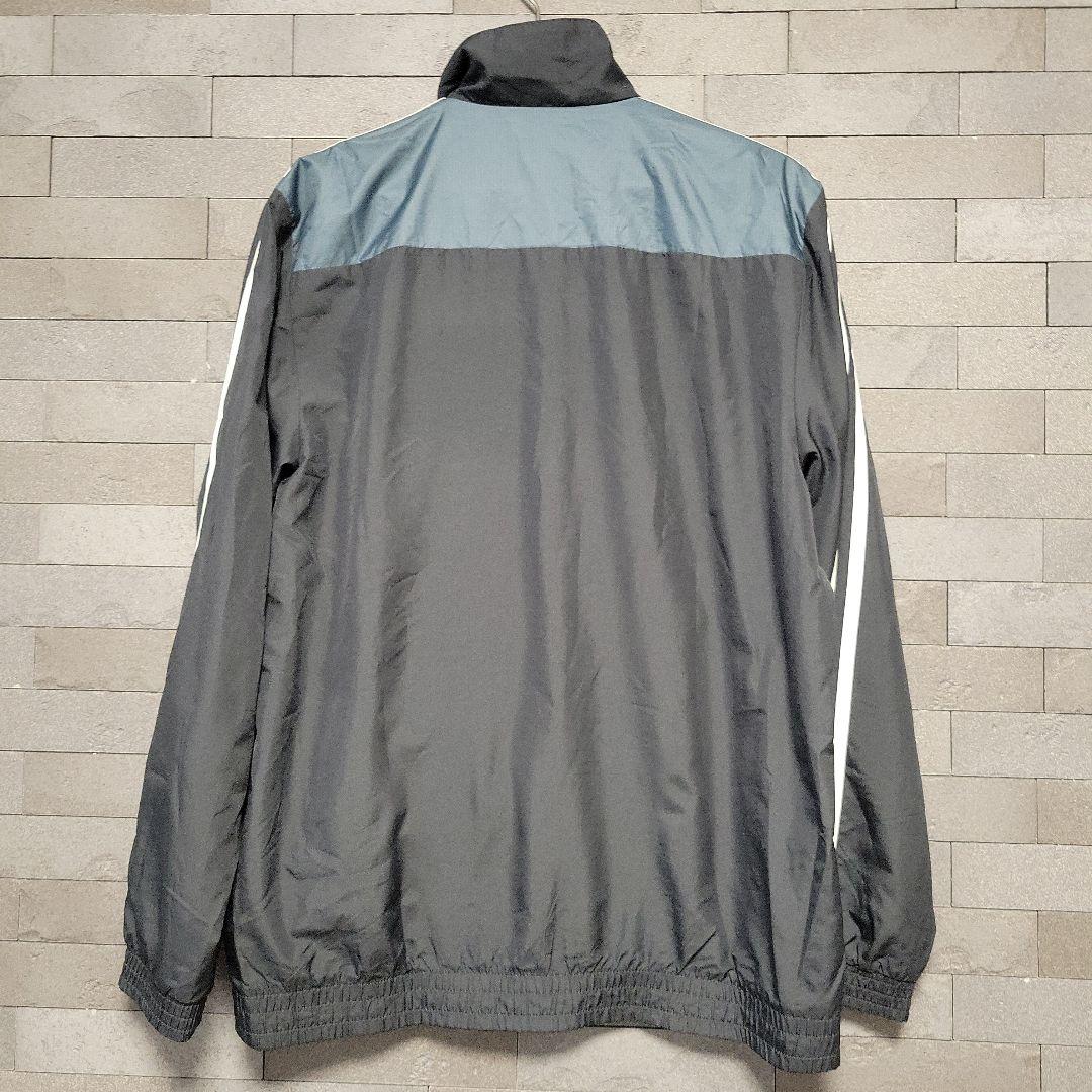 アディダス　adidas ウィンドブレーカー 上下セット　スポーツ　運動
