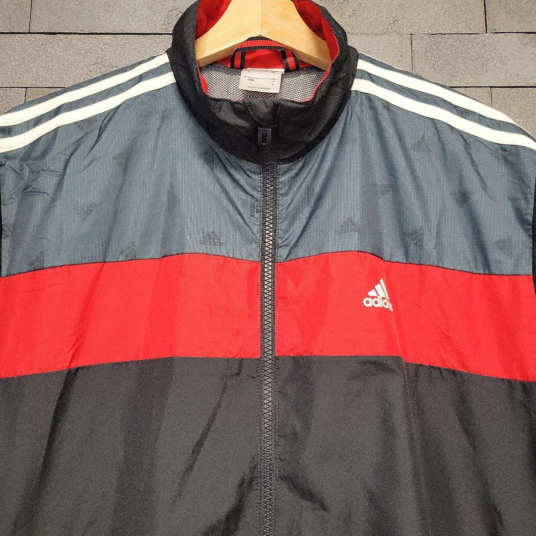 アディダス　adidas ウィンドブレーカー 上下セット　スポーツ　運動