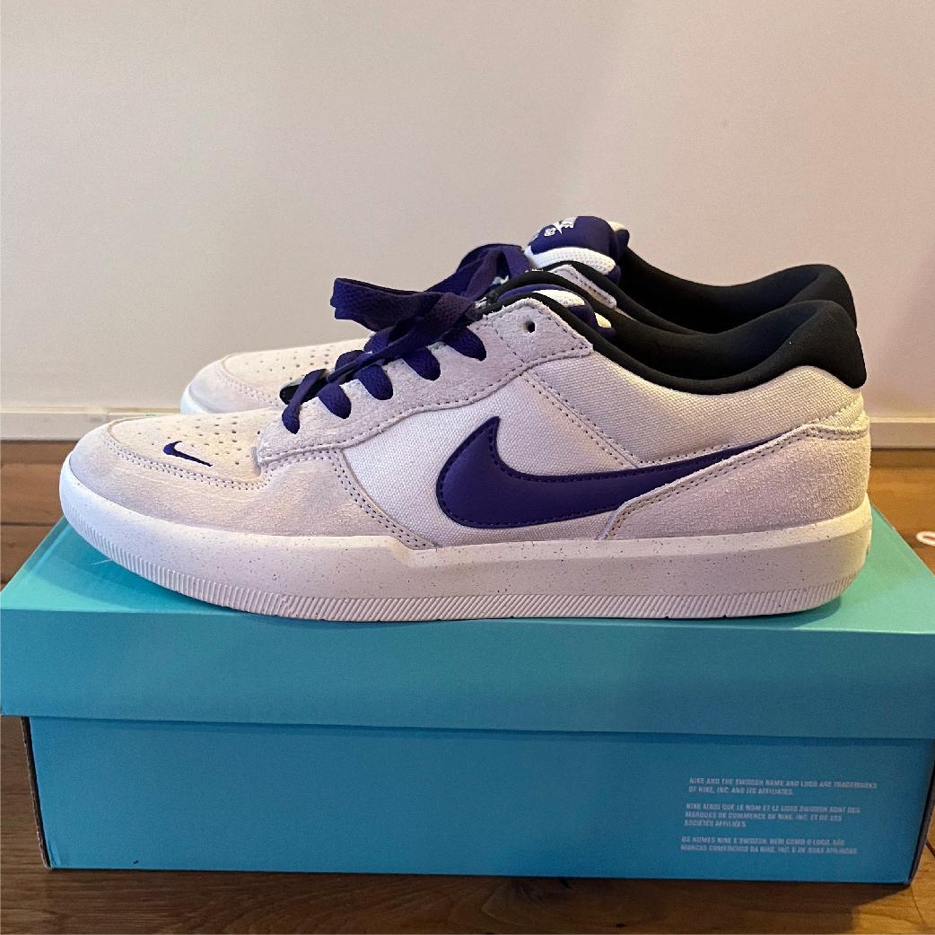 NIKE SB フォース 58 ホワイト/パープル　27.5cm