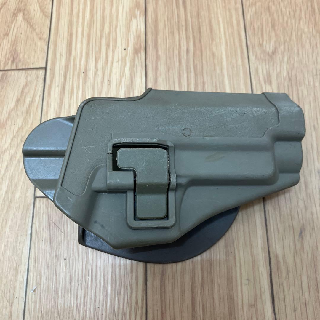 SIG SAUER P226 ガスガン 9mm Para ホルスター付　空気銃