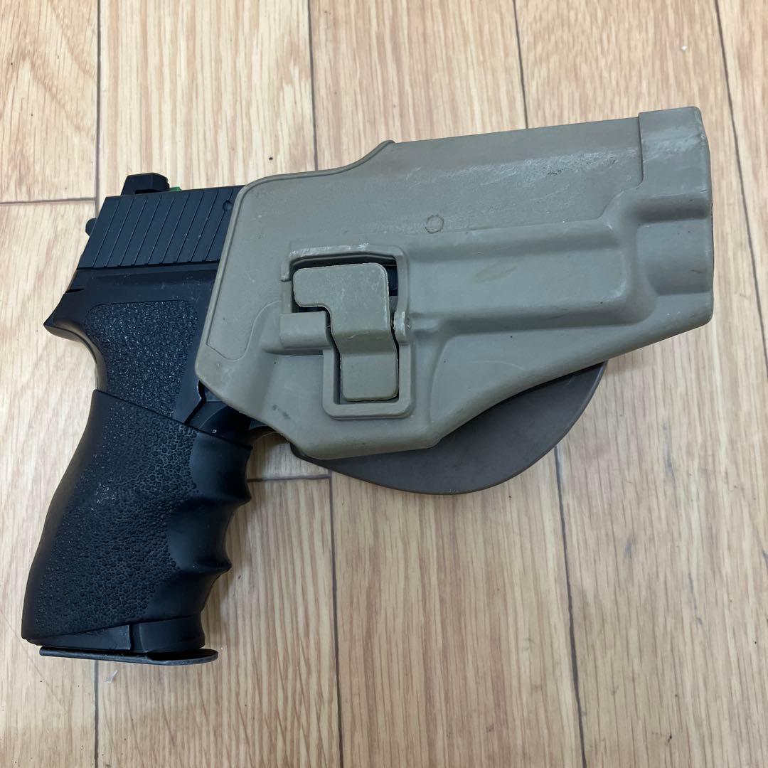 SIG SAUER P226 ガスガン 9mm Para ホルスター付　空気銃