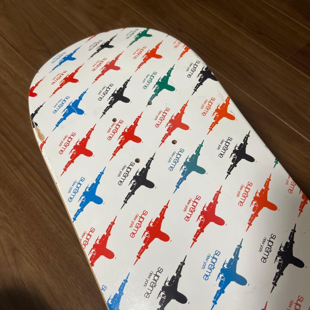 Supreme World Famous スケートボードデッキ　シュプリーム