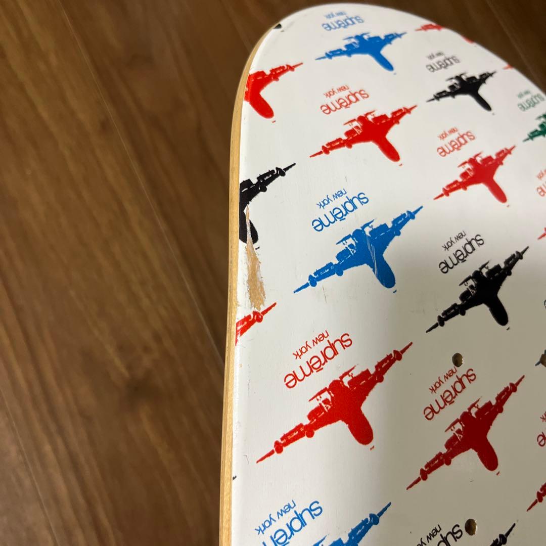 Supreme World Famous スケートボードデッキ　シュプリーム