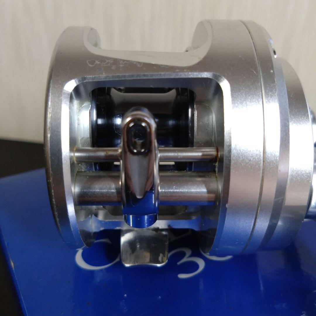 リール SHIMANO OCEA CALCUTTA 301HG