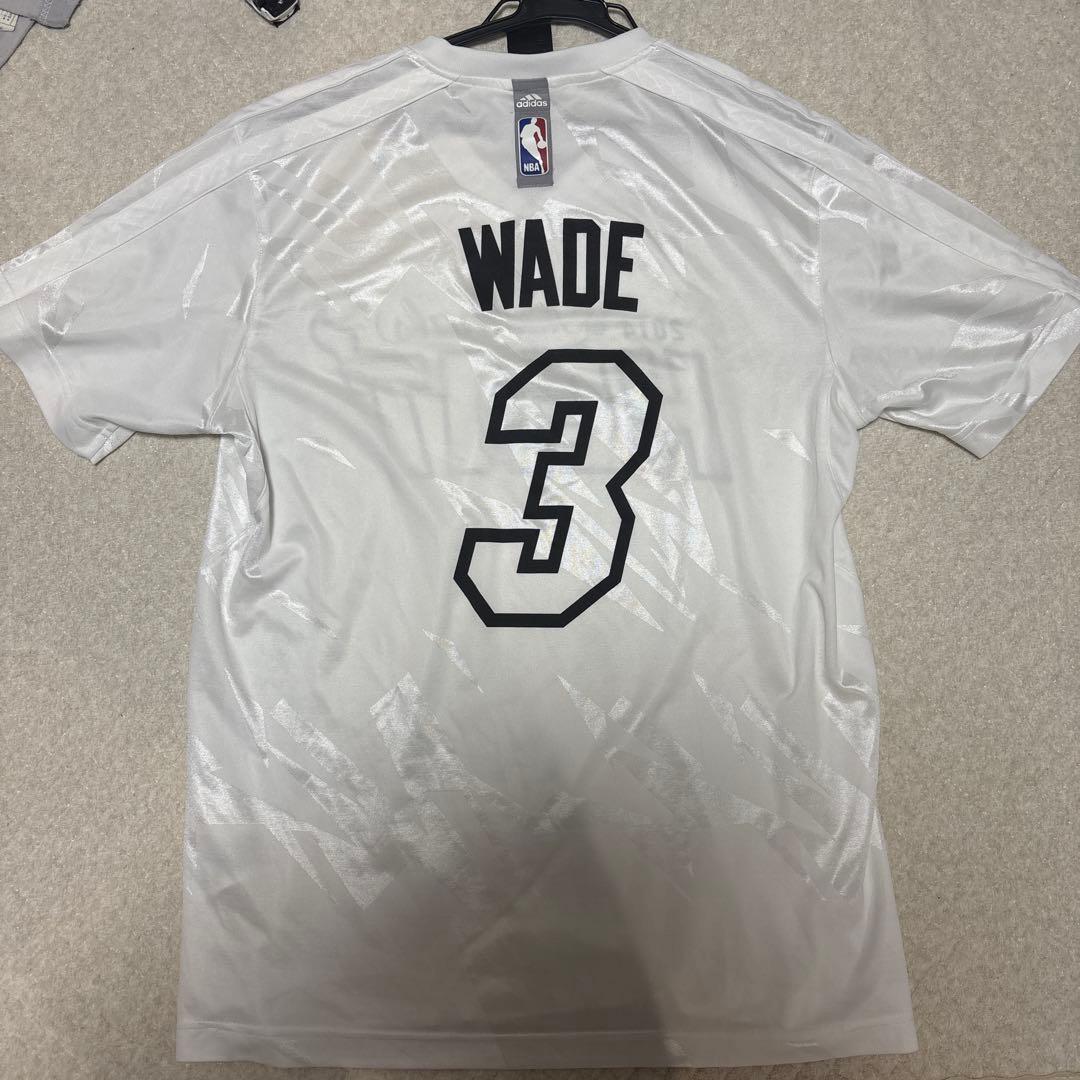 バスケ　NBA HEAT WADE FINAL Tシャツ