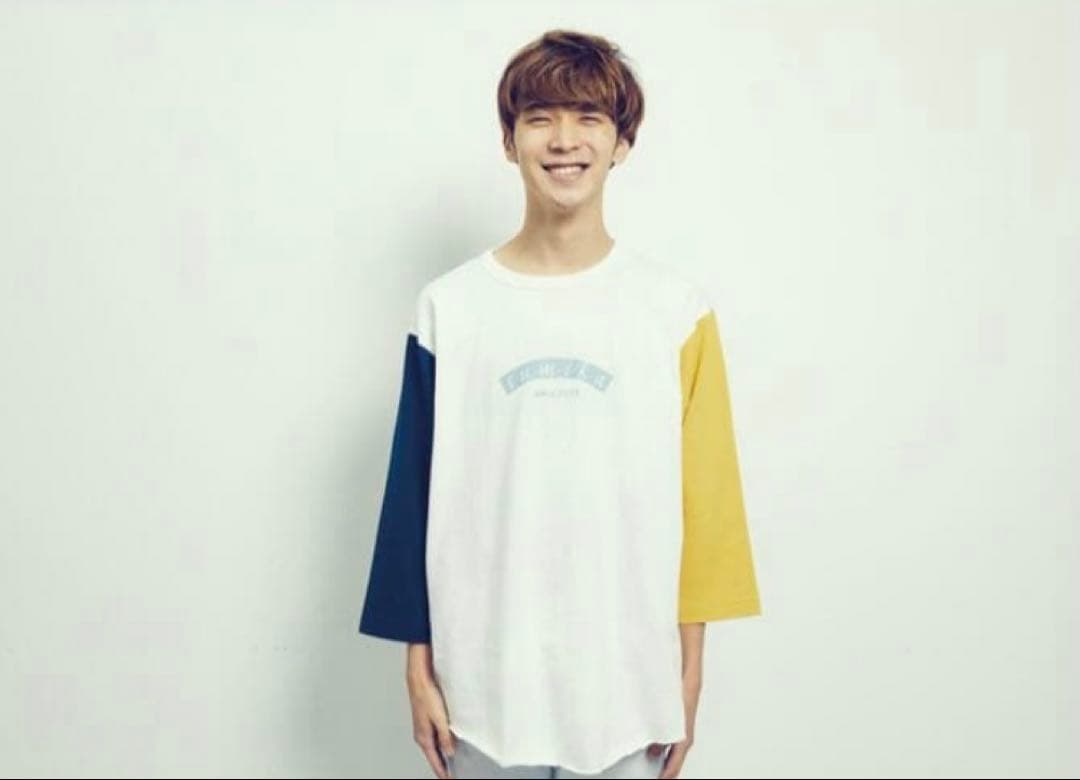 【バラ売り可⭕️】sumika グッズ　まとめ売り　各2,500円　Tシャツ　小物