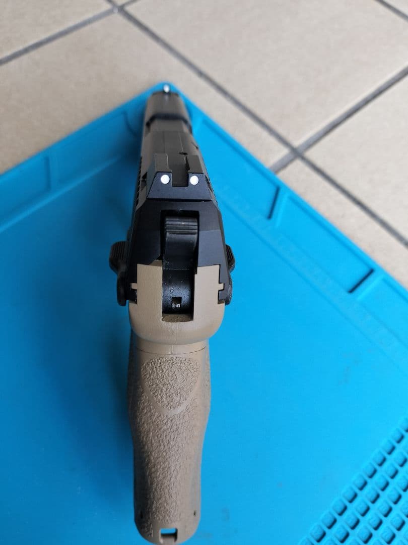 東京マルイ HK45 タクティカルTANカラー ガスガン サイレンサーなし