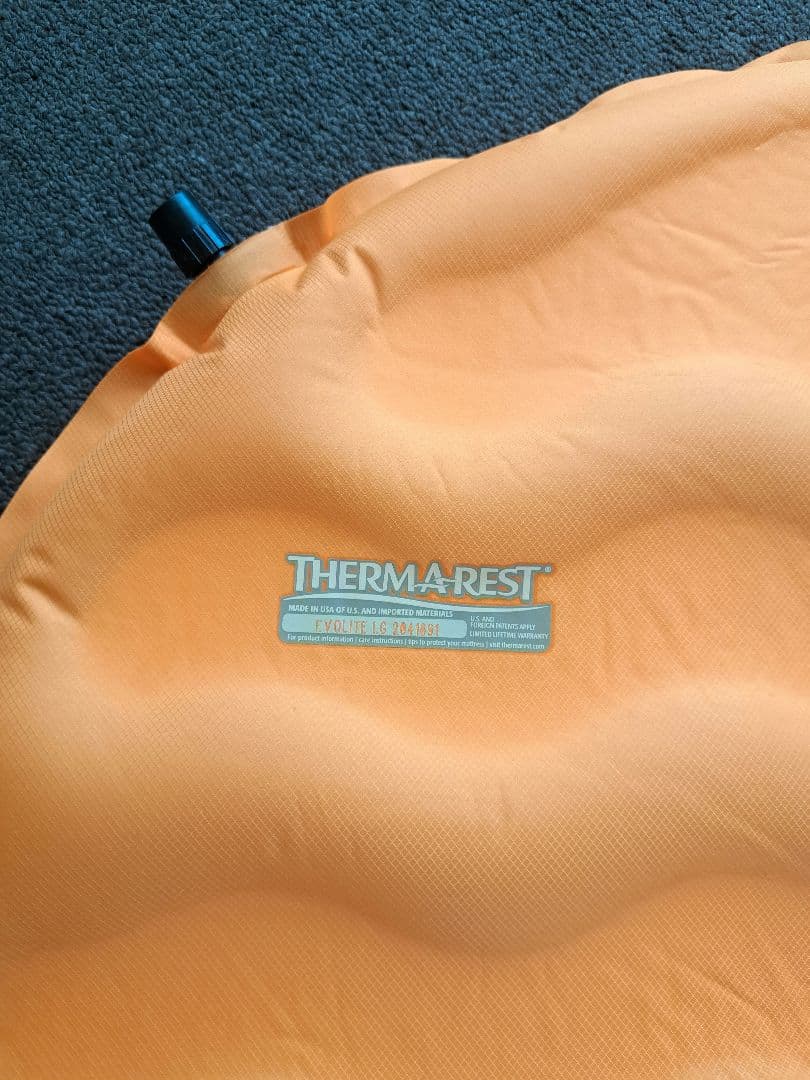 ☆美品☆THERMAREST EVOLITE スリーピングマット