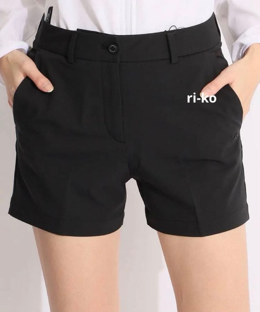【新品タグ付】J.LINDBERG♪ブラック ショートパンツ 25
