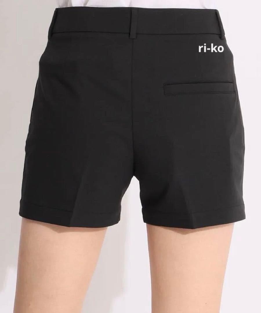 【新品タグ付】J.LINDBERG♪ブラック ショートパンツ 25