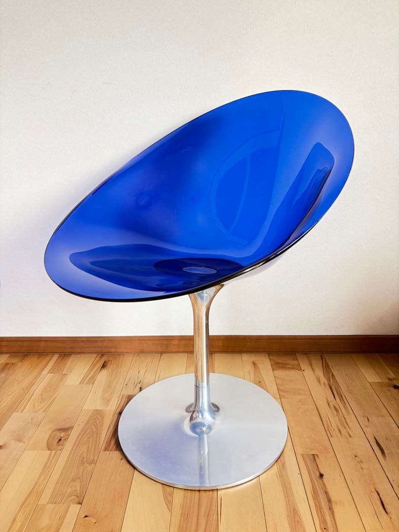 Kartell カルテル　エロエスチェア　一本脚