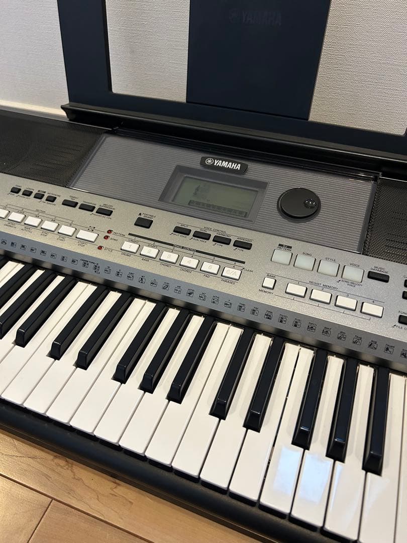 【状態良好】YAMAHA PSR-E443 61鍵盤 電子キーボード