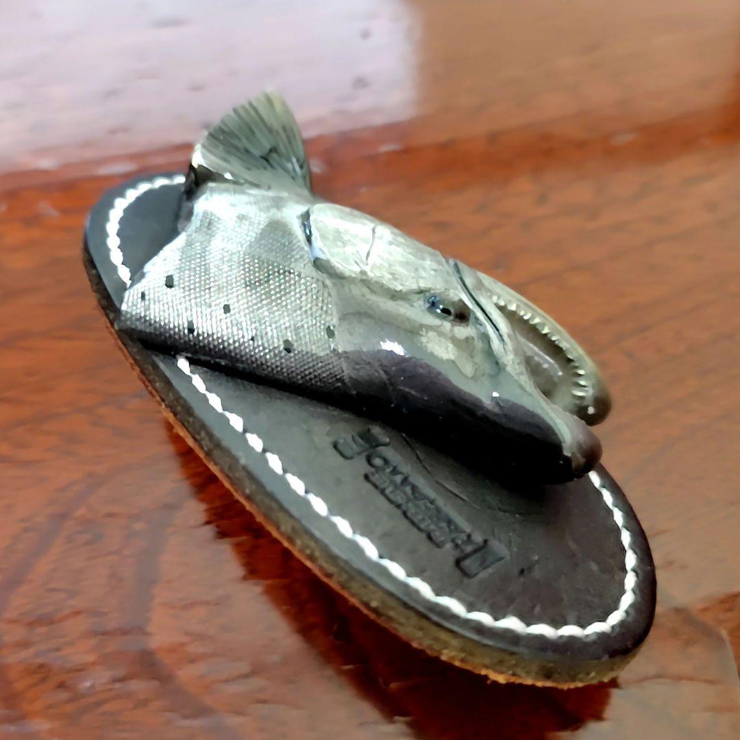 YUTA様 吉田光　モノトーンヤマメ　ブローチ中古品
