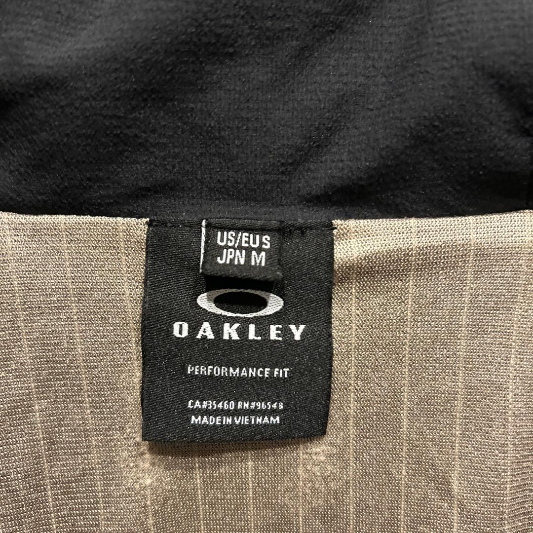 【美品】OAKLEY 中綿ハイブリッドジャケット ゴルフFOA404253 古着