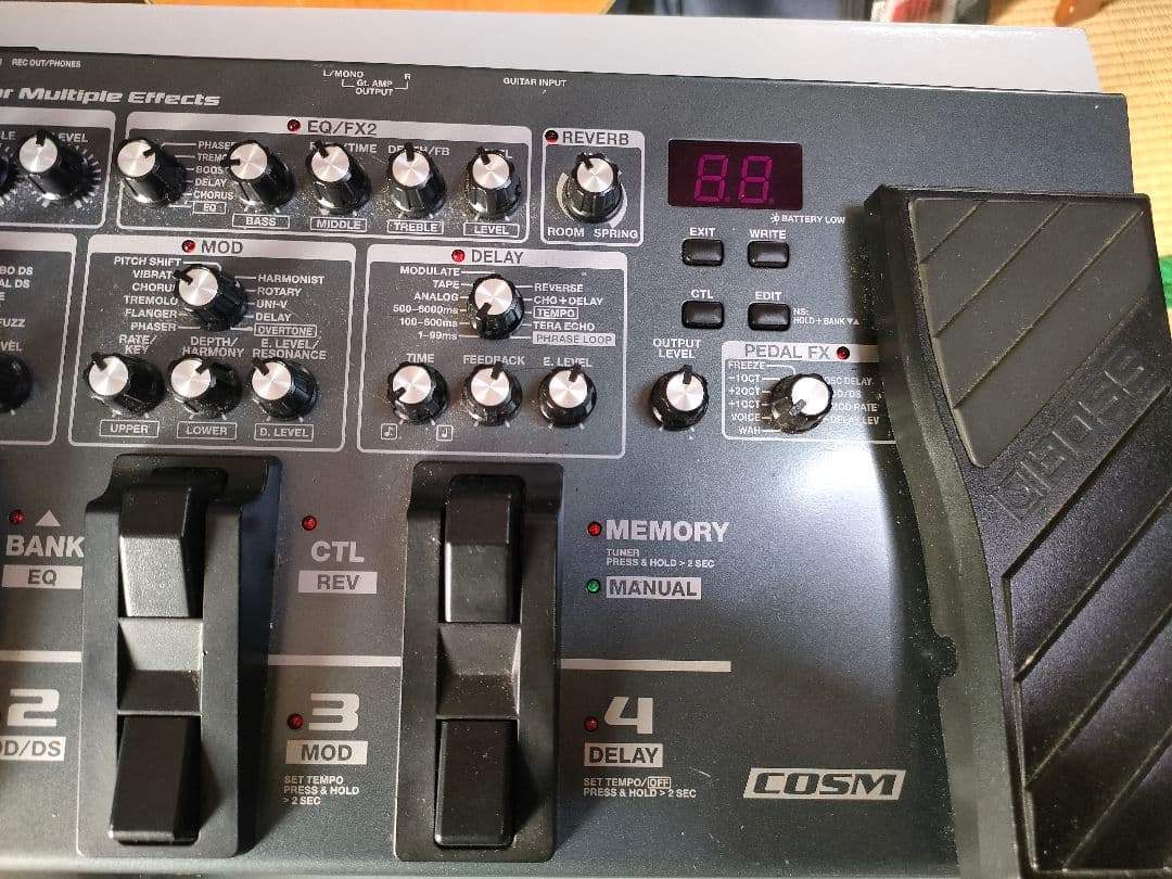れ*つ様 BOSS ME-80 ギターエフェクター