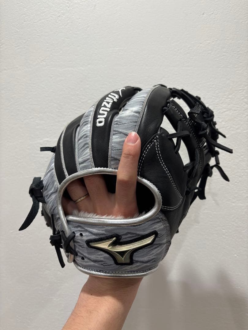 【ミズノ】軟式グローブ　内野手用（サイズ9号）