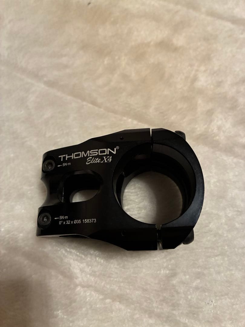 THOMSON Elite X4 ステム 32mm