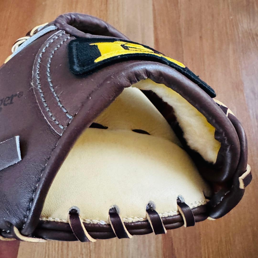 Louisville Slugge 少年用　野球グローブ　左利き