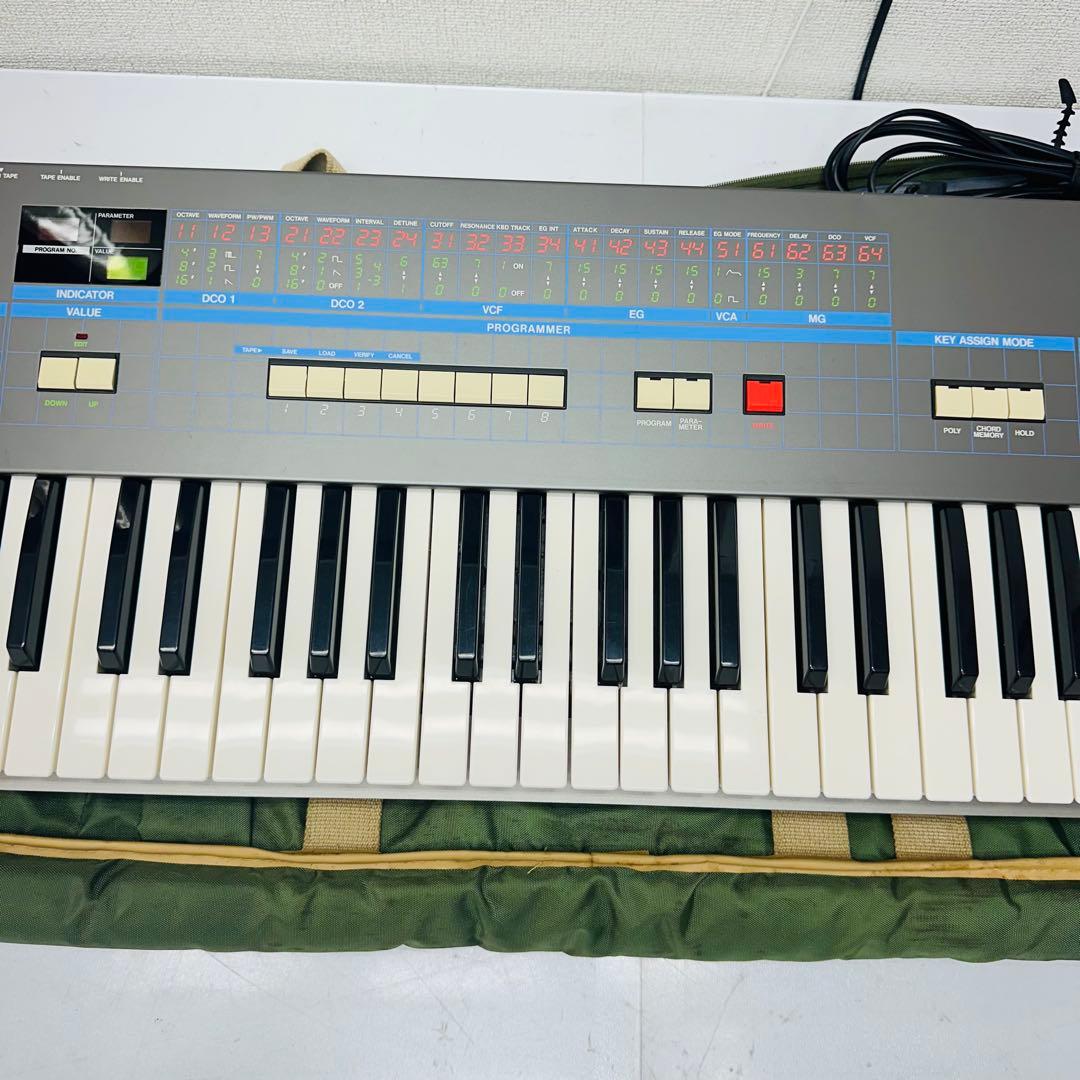 KORG シンセイザー POLY-61