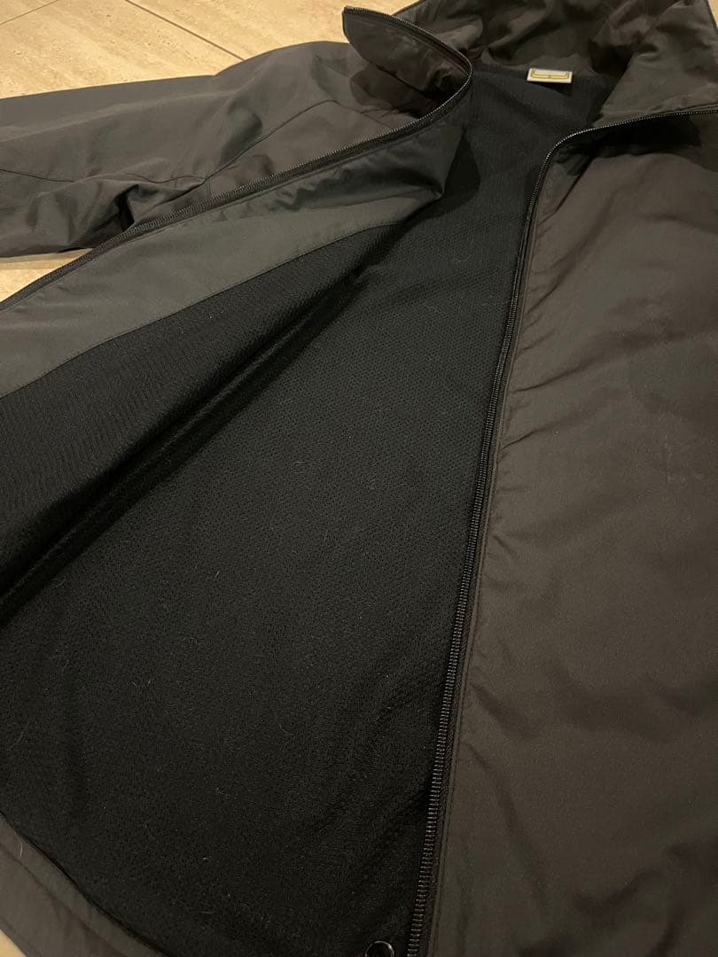 ATHLETA ウィンドブレーカー上下ブラックS