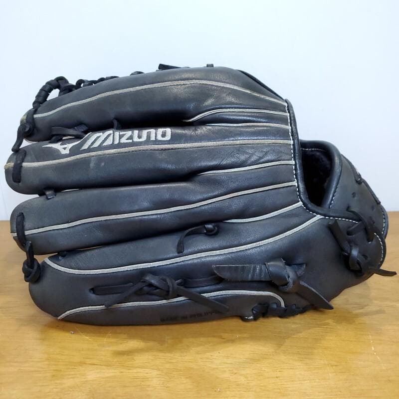 ミズノ イチローモデル 限定 グローバル版 プラチナ激レア 外野用 軟式グローブ