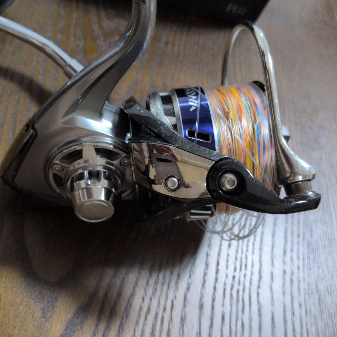 DAIWA SALTIGA5000H スピニングリール