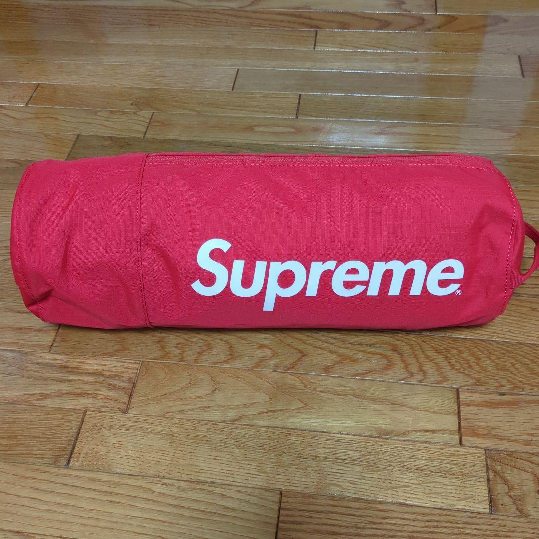Supreme Helinox チェアー