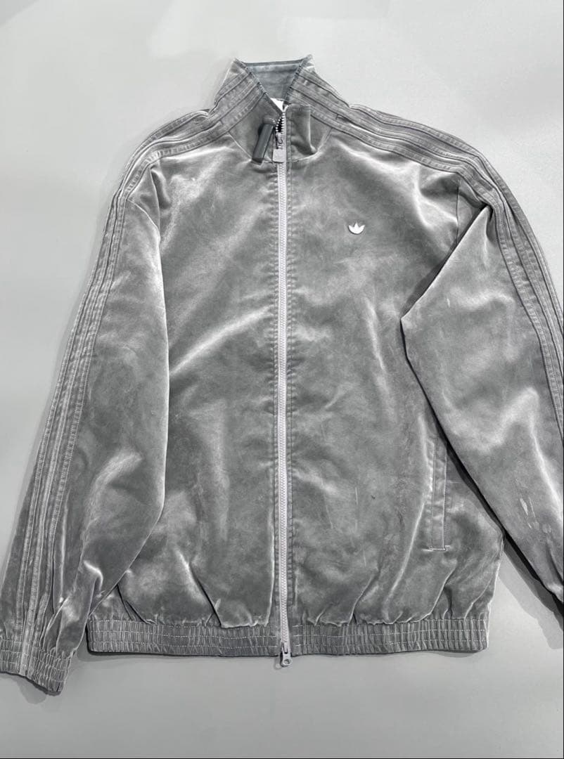 新品L Adidas ファイアーバード トラックトップ　グレー JW7330