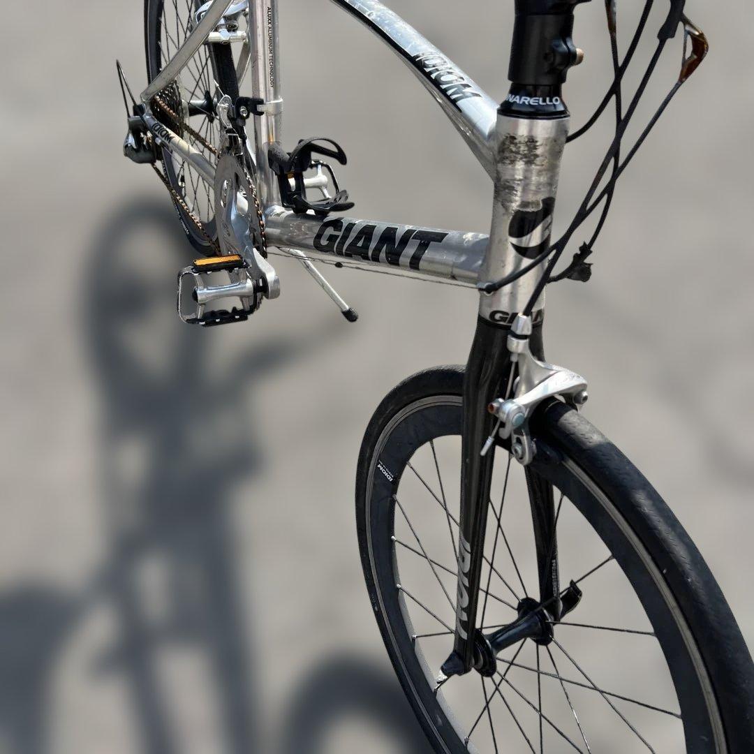 GIANT 折りたたみ自転車 IDIOM アルミ14インチ カーボンパーツ