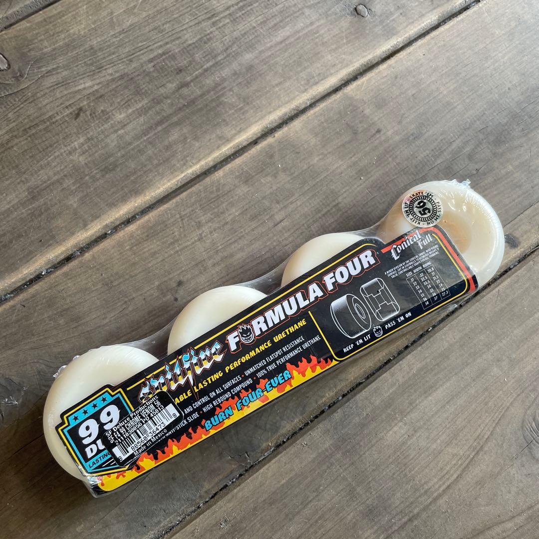 Formula Four 56mm99A スケートボードウィール 4個セット