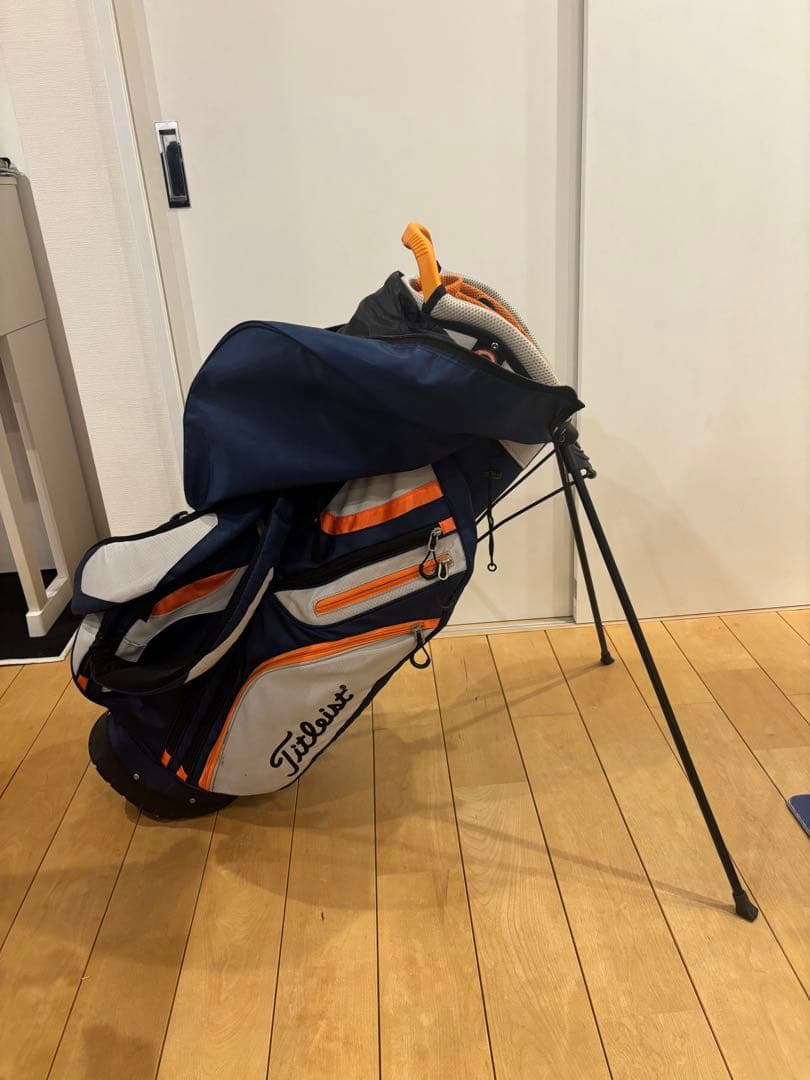Titleist キャディバッグ スタンド色　14分割　ネイビー/オレンジ