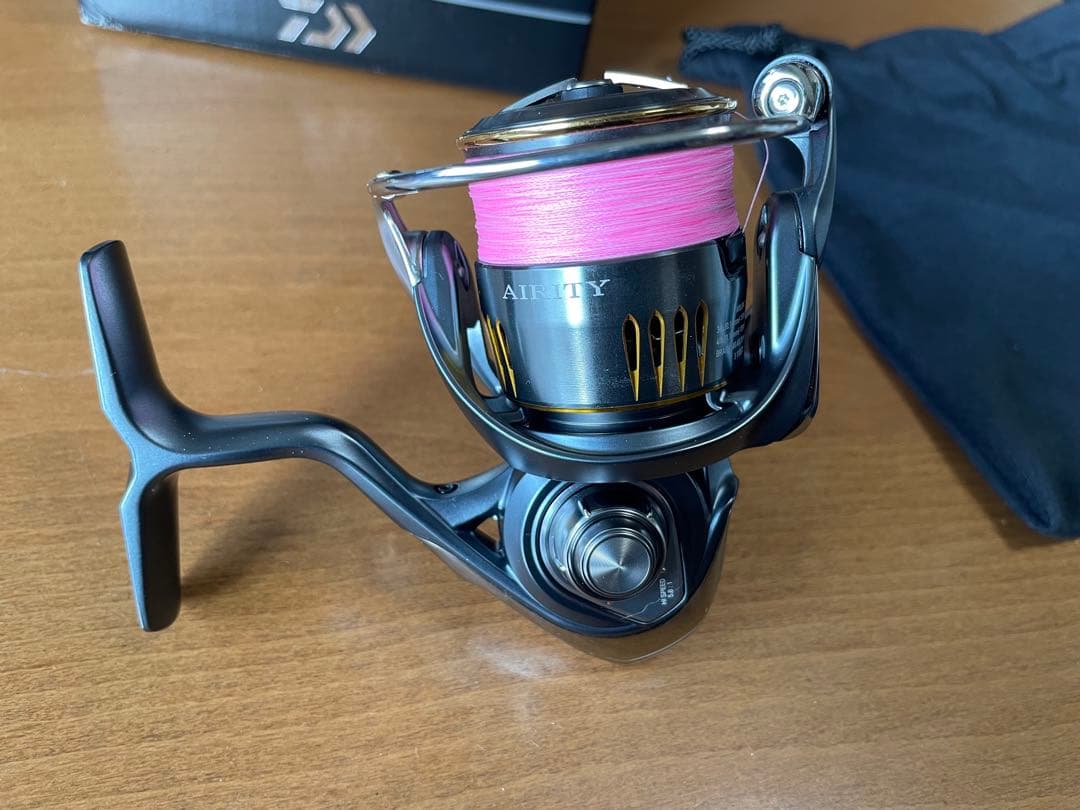 Daiwa ダイワ AIRITY エアリティ LT2000S-H 美品
