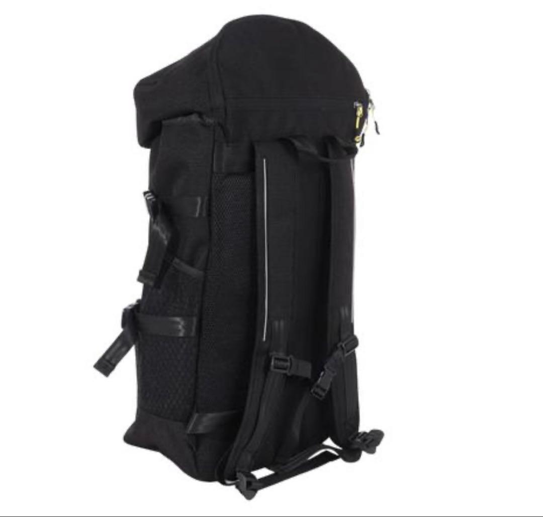 新品　アスレタ リュック　ブラック