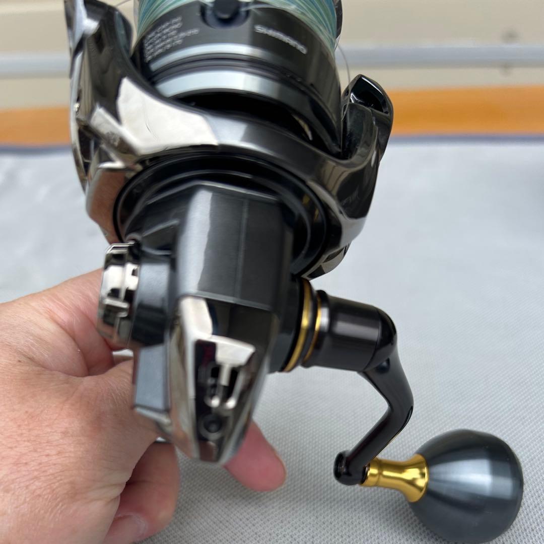 リール SHIMANO TWIN POWER C3000XC