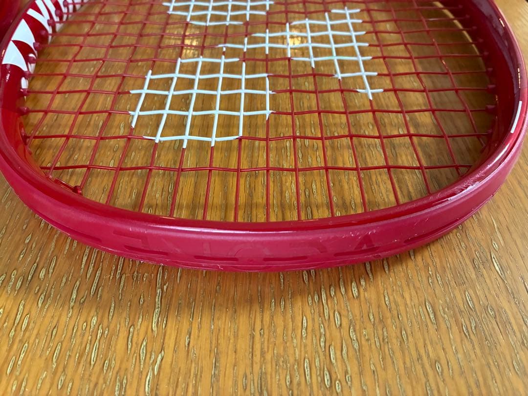 YONEX VCORE jr26インチ ２本組（１本のガットはＸ-one）