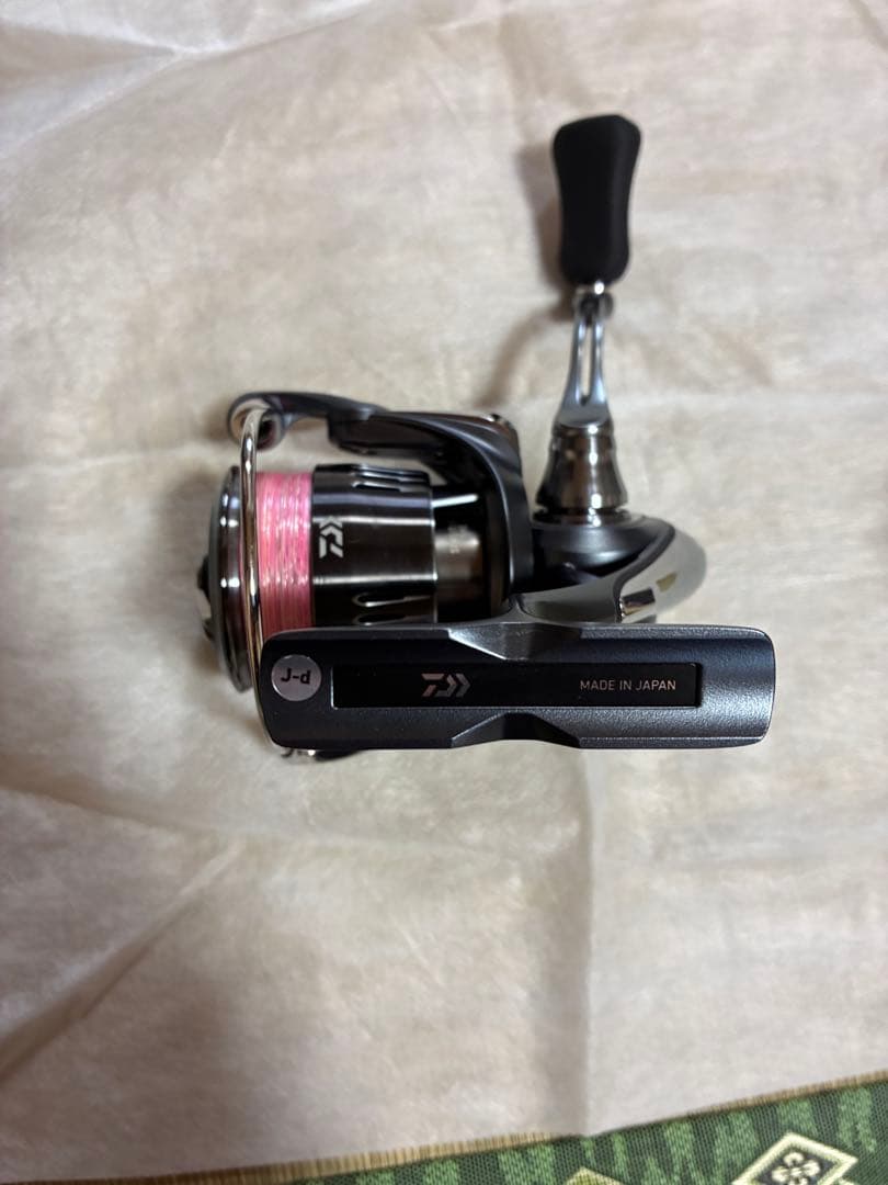 極上品！　ダイワ　23 エアリティ ＳＴ　ＳＦ　２５００ＳＳ－Ｈ－ＱＤ　フルBB