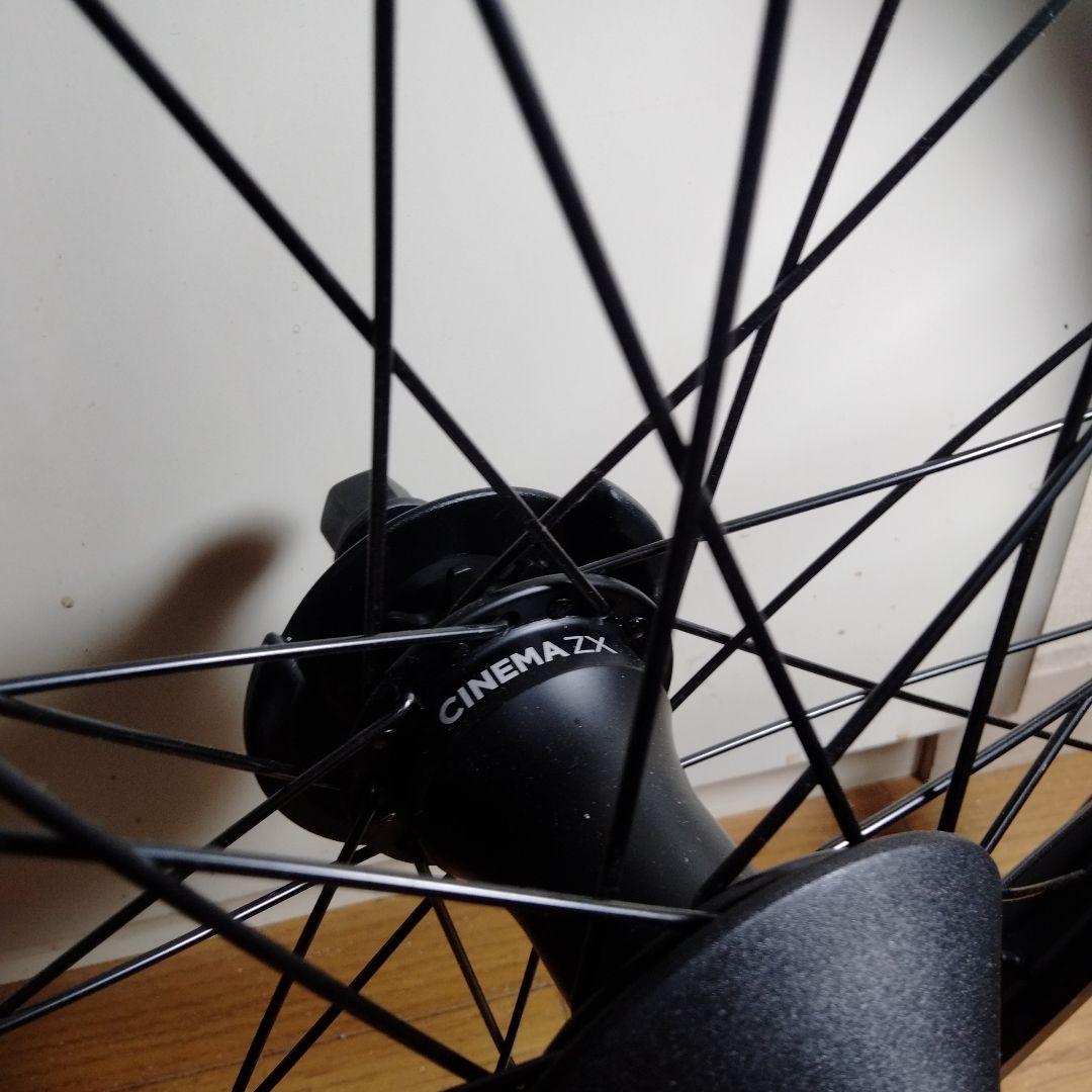 BMX シネマリヤホイールCinema \"ZX × 333\" RearWheel