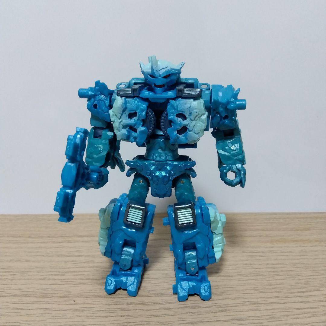 トランスフォーマー レガシー ユナイテッド スターレイダーサンダートロン3パック