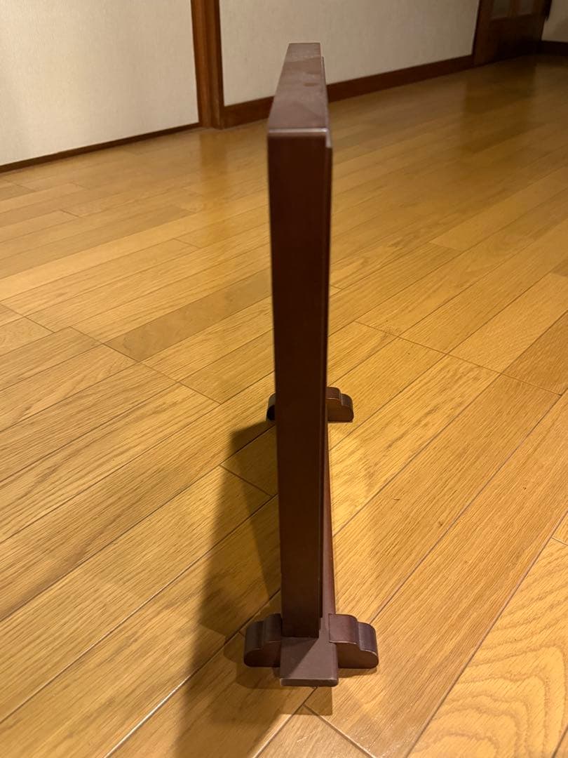 衝立　虎と滝