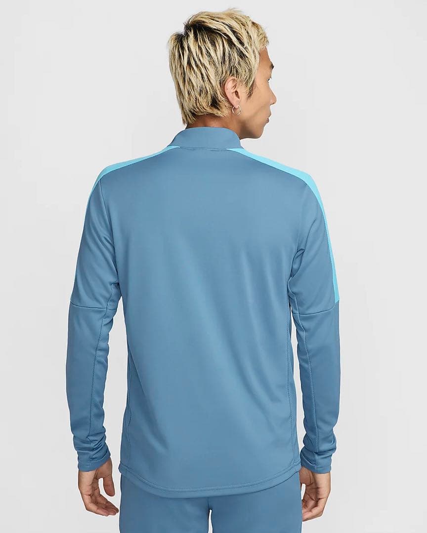 新品　ナイキ Dri-FIT アカデミー　上下セットアップ　M