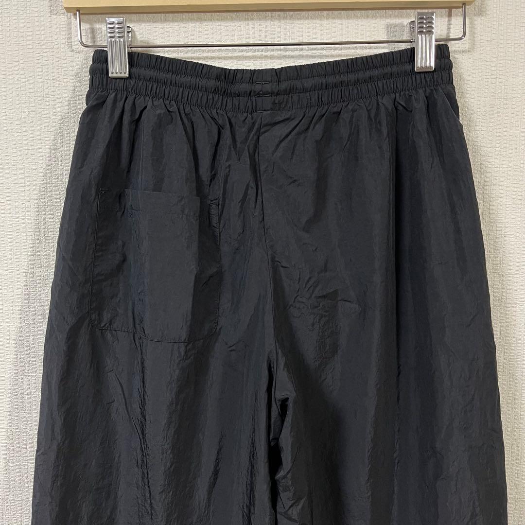 アディダスオリジナルス　トレフォイルビッグロゴ ナイロンパンツ　Mサイズ　美品