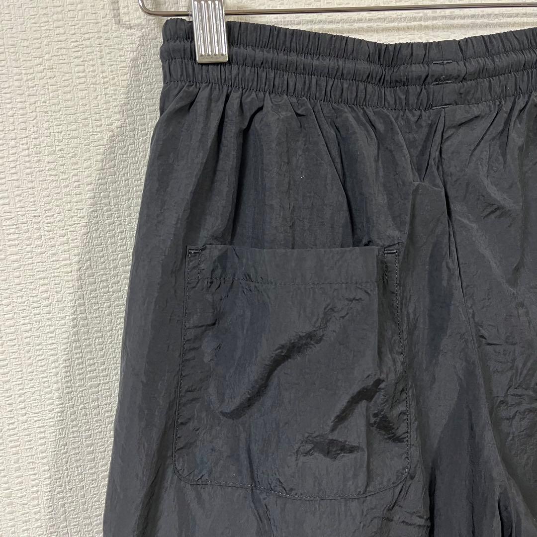 アディダスオリジナルス　トレフォイルビッグロゴ ナイロンパンツ　Mサイズ　美品