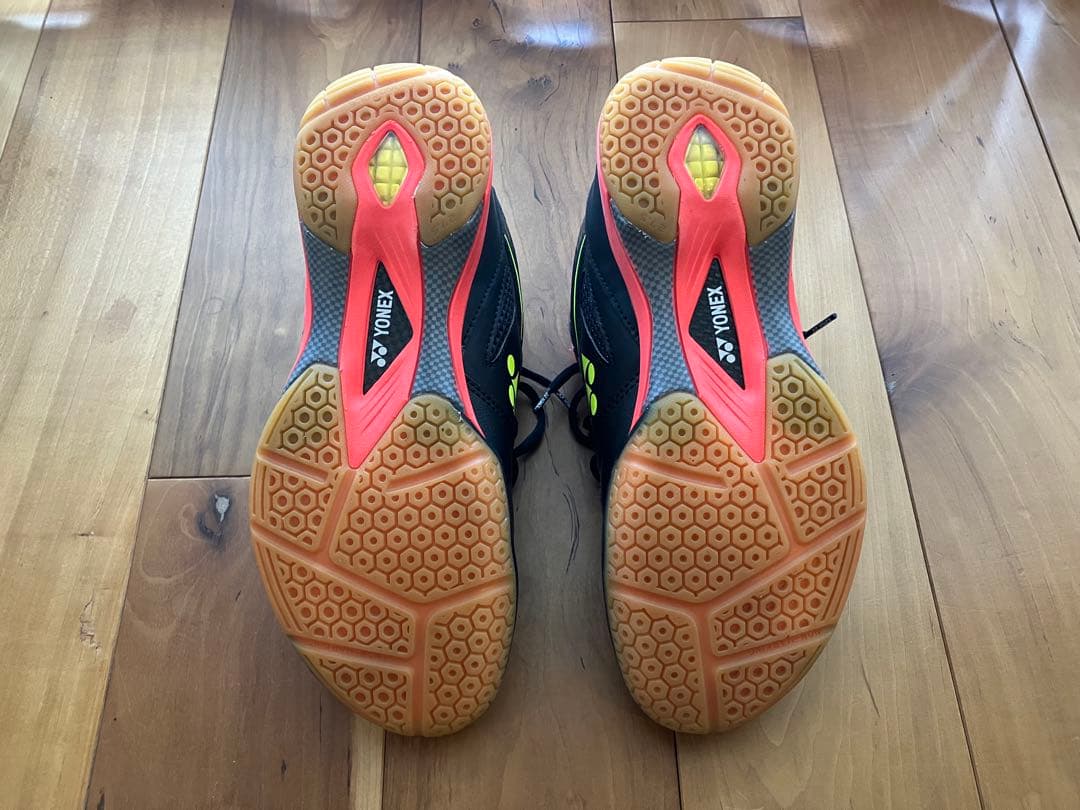 YONEX バドミントンシューズ SHB-65Z ブラック/レッド