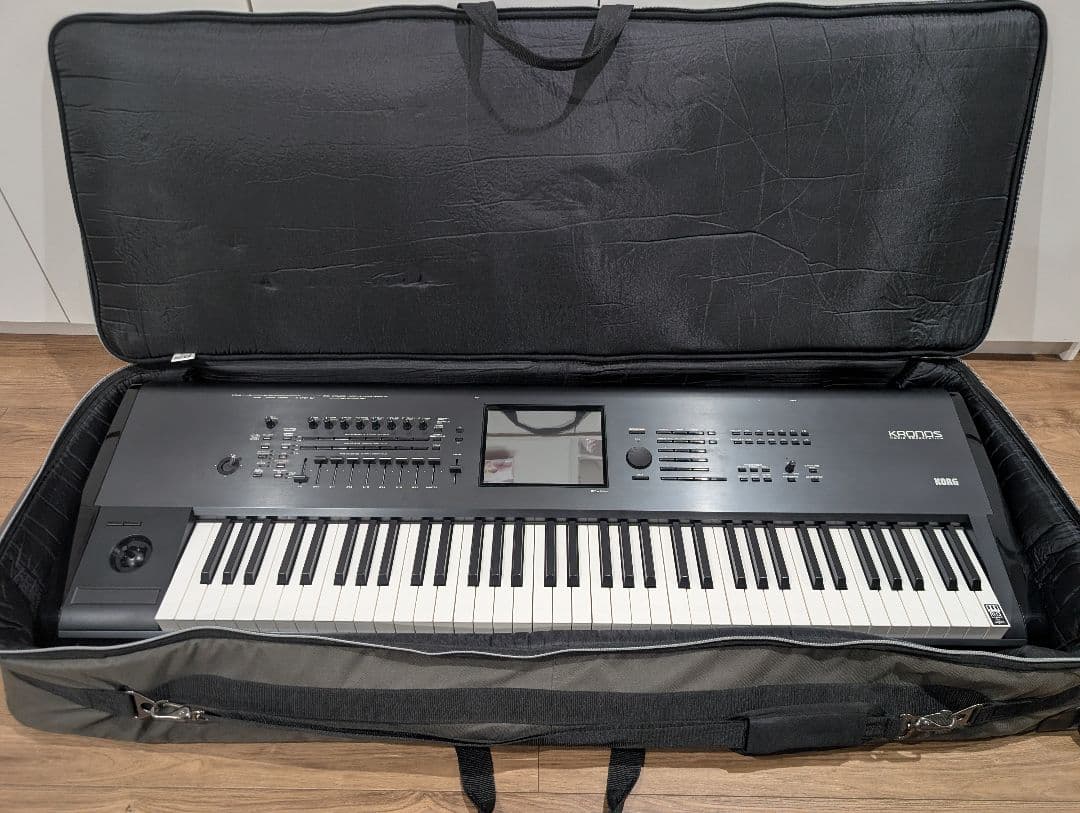 KORG KRONOS-73 完動品 キャスター付ケース＆シールド付属