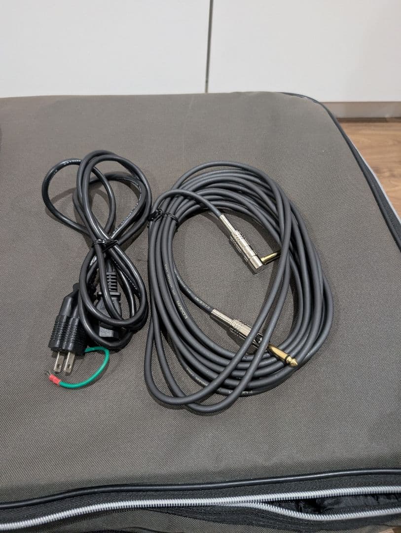 KORG KRONOS-73 完動品 キャスター付ケース＆シールド付属