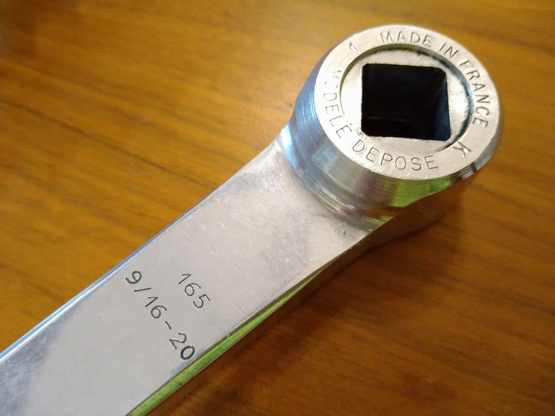 a*g様 ストロングライト49D-165mm＋TA43-28中古品 クランク抜き