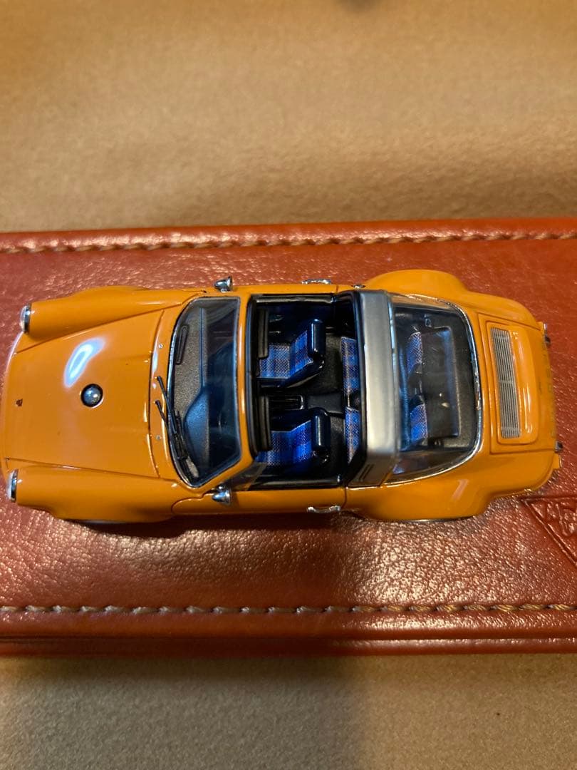 美品◼️Titan 64 Singer 911 (964) タルガ　オレンジ